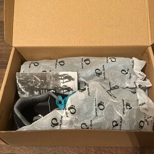 Pearl iZumi X-ALP FLOW Mountain Shoes size 10/42 EU